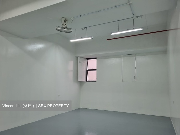 Tat Ann Building (D20), Factory #520570711